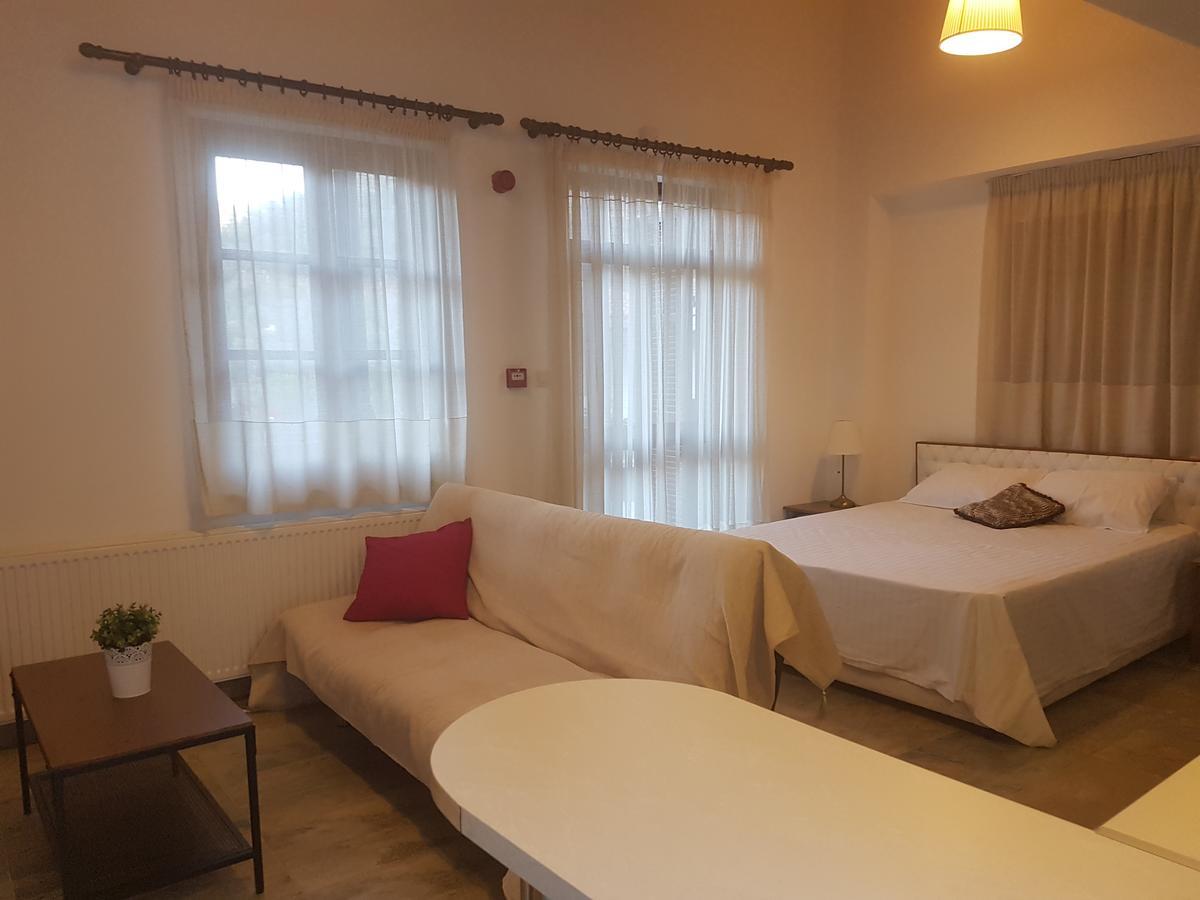 קאלופאנאיוטיס Kalopanayiotis Museum Inn מראה חיצוני תמונה